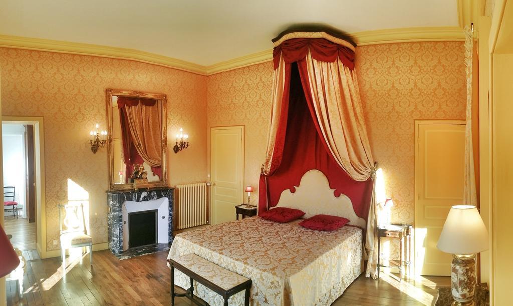 Chateau De Chantore Bacilly Habitación foto